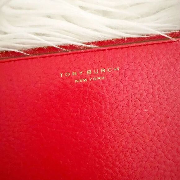 TORY BURCH | Large Red Zip Around Leather Wallet Long Gold Tone Hardware - Picture 2 of 8